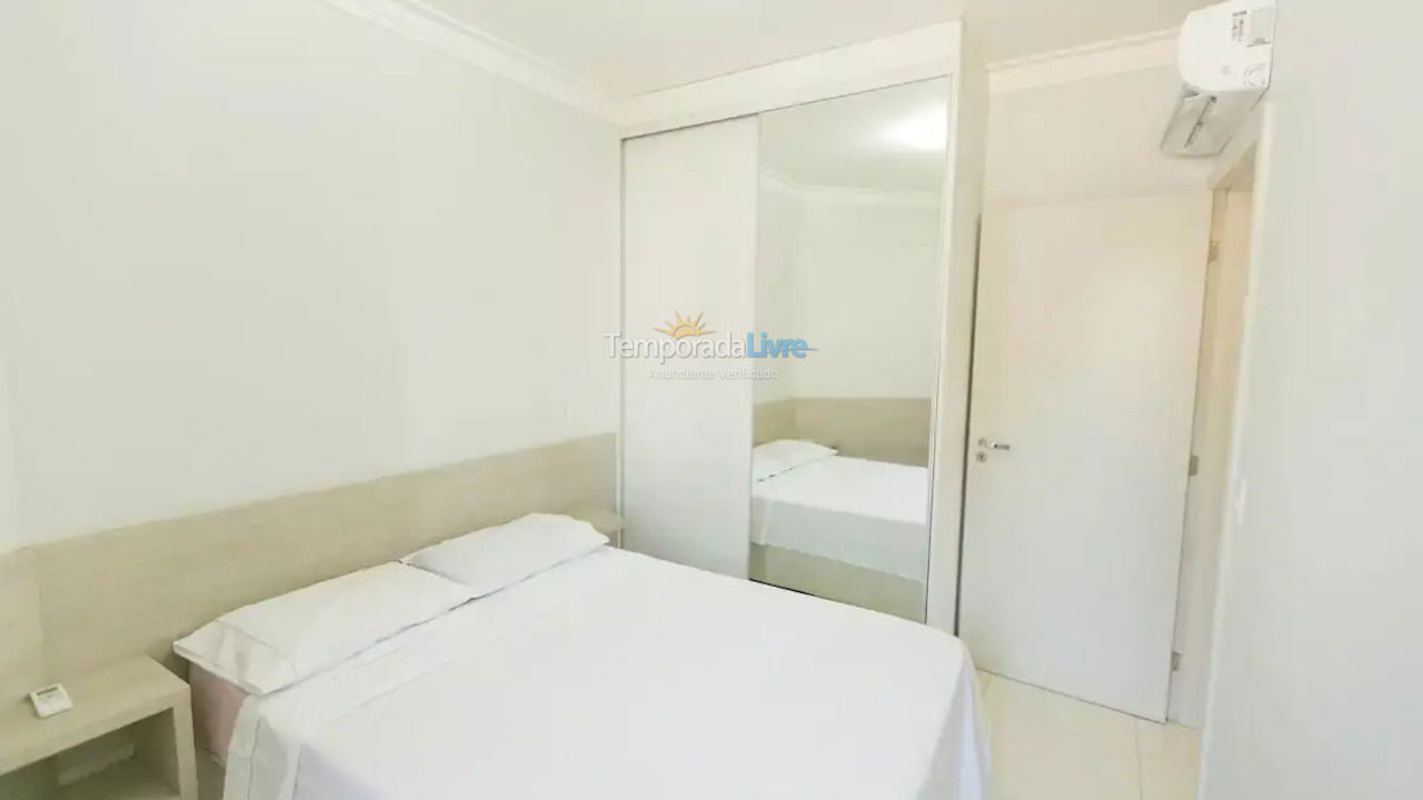 Apartamento para aluguel de temporada em Florianopolis (Praia dos Ingleses)