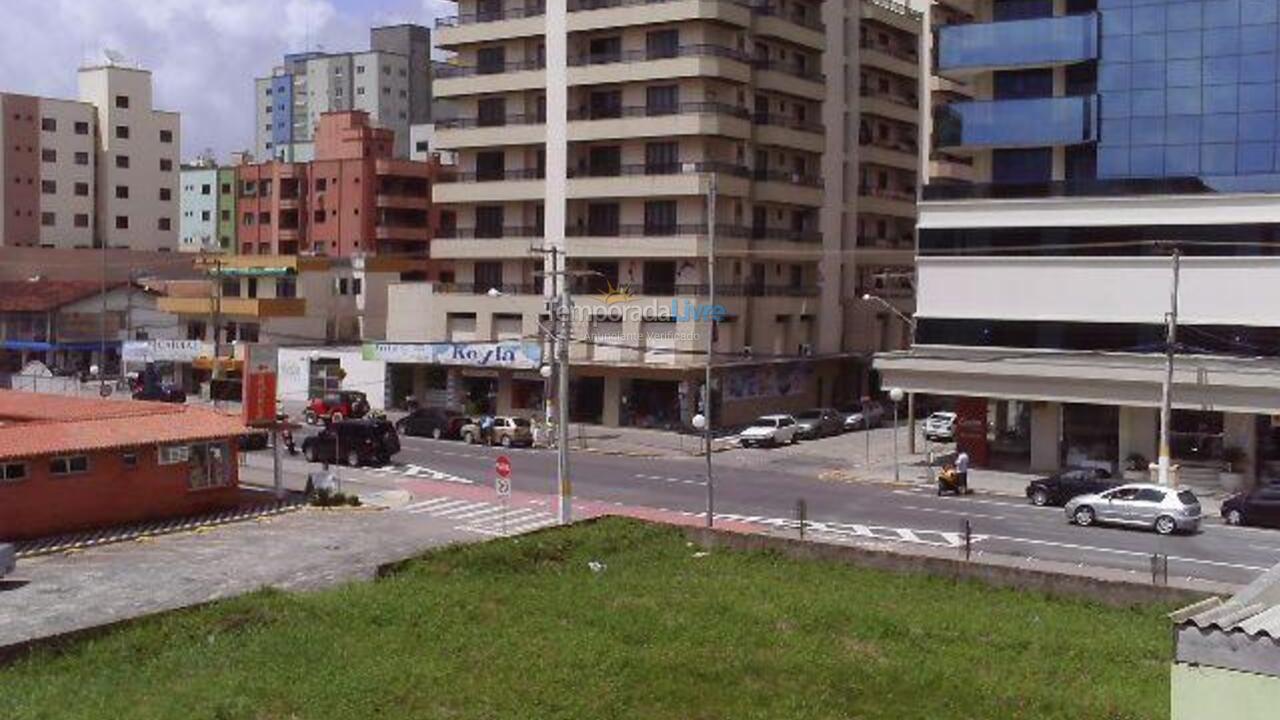 Apartamento para aluguel de temporada em Itapema (Meia Praia)