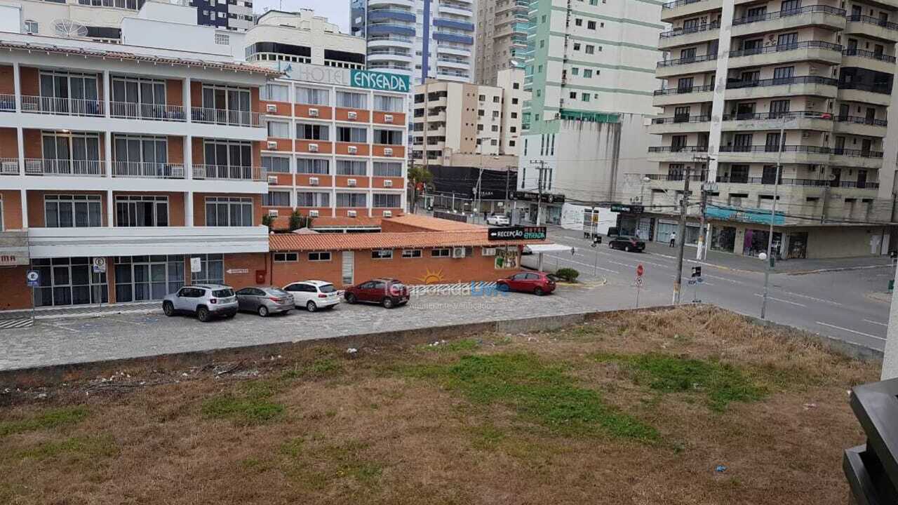 Apartamento para aluguel de temporada em Itapema (Meia Praia)