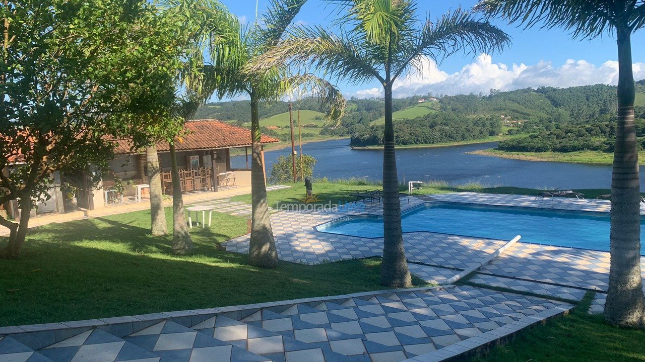 Ranch for vacation rental in Salesópolis (Bairro do Serrote)