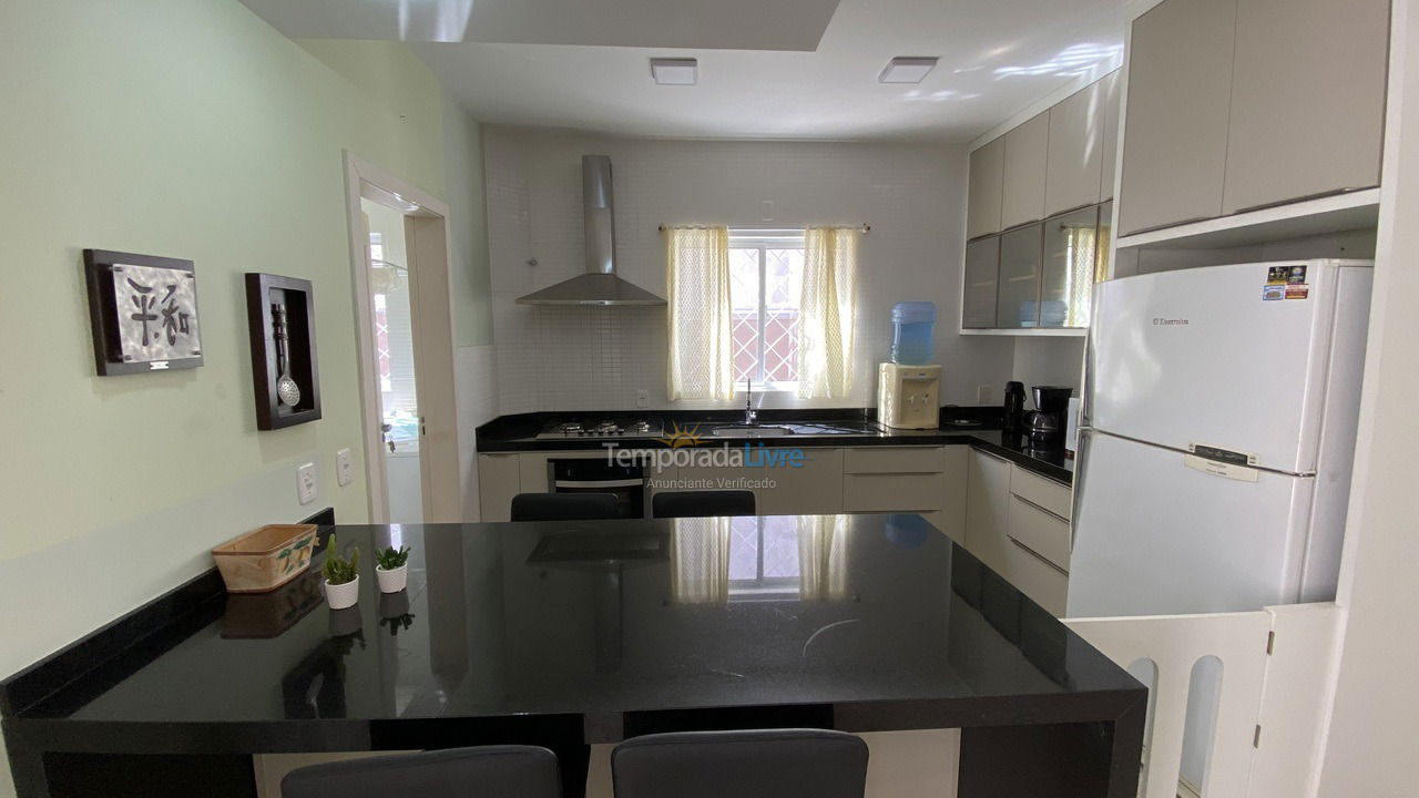 Casa para alquiler de vacaciones em Bombinhas (Canto Grande)