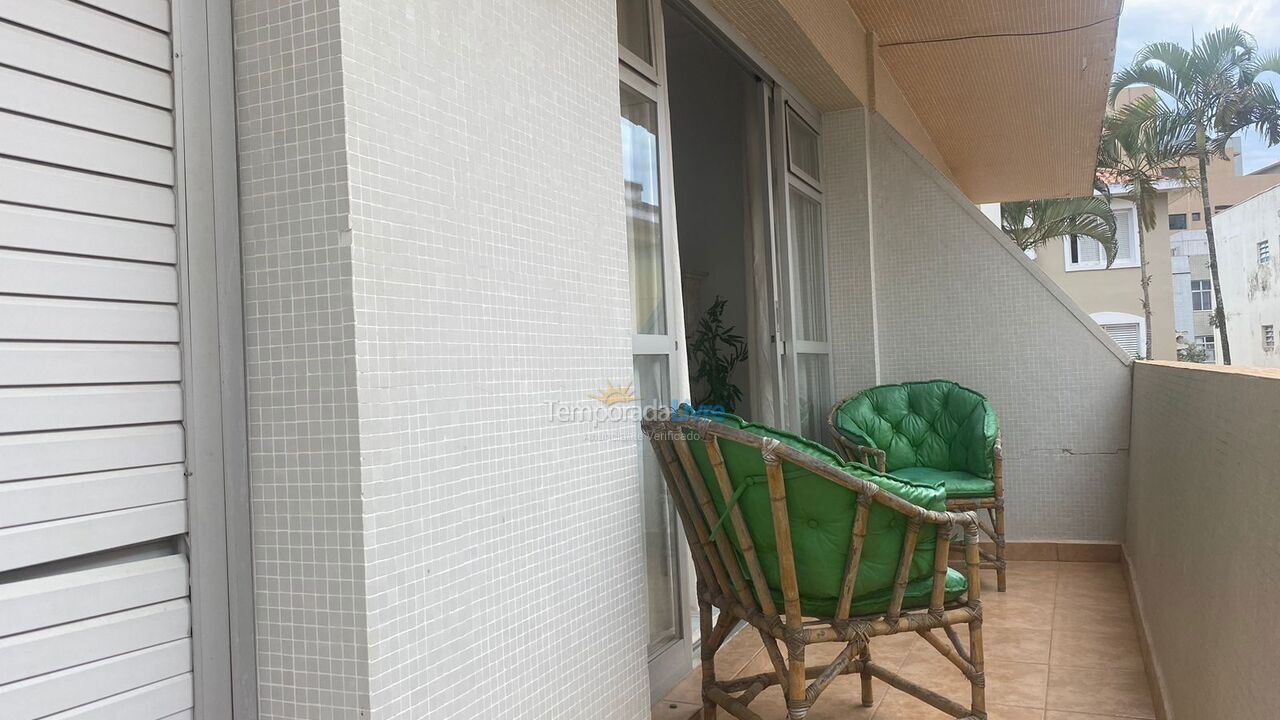 Apartment for vacation rental in Guarujá (Enseada)