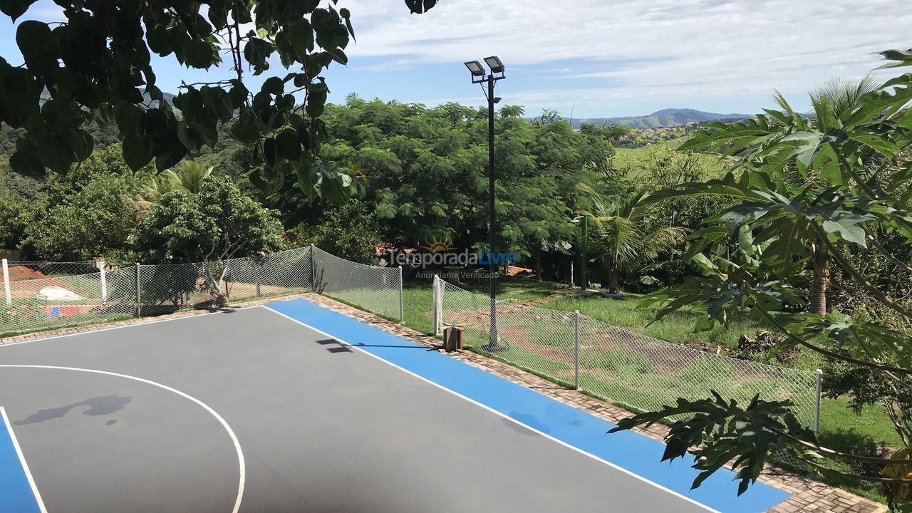 Granja para alquiler de vacaciones em Socorro (Rancho Alegre)