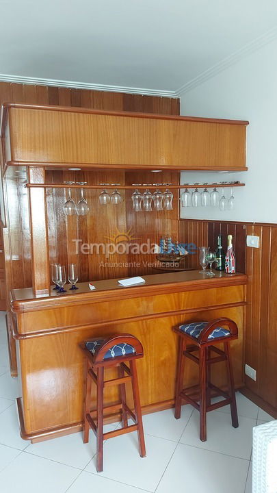 Apartamento para aluguel de temporada em Guarujá (Enseada)