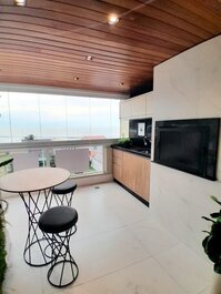 303 - Apartment with 03 bedrooms and Sea View on Avenida Principal...