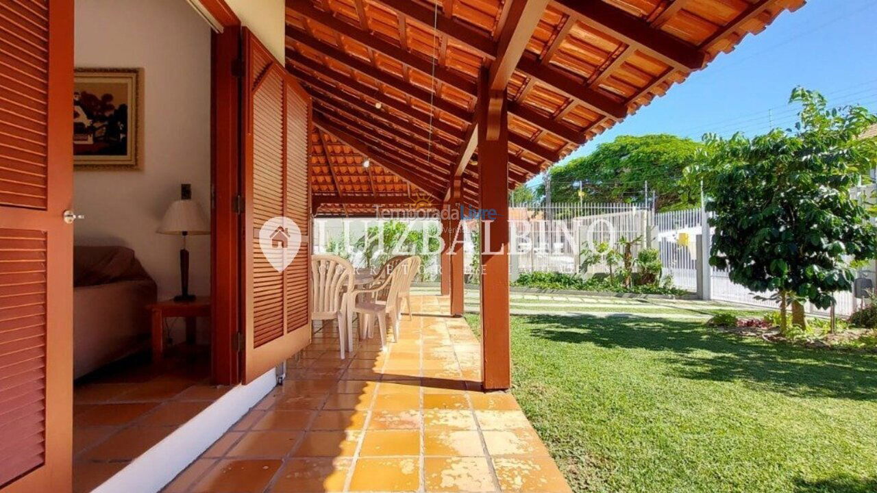 House for vacation rental in Florianópolis (Cachoeira do Bom Jesus)