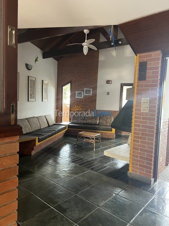 Casa para aluguel de temporada em Peruíbe (Nova Peruibe)