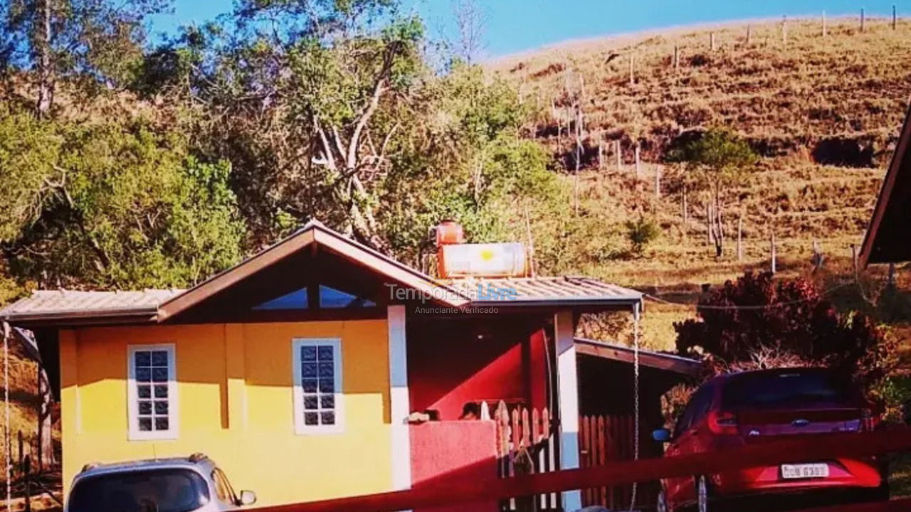 Granja para alquiler de vacaciones em Sapucaí Mirim (Sapucai Sao Bento Sapucai)