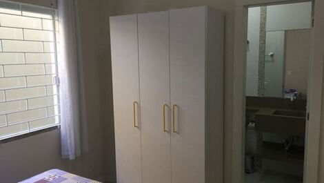 APARTAMENTO DE TEMPORADA FRENTE AL MAR, PEREQUE - PORTO BELO SC