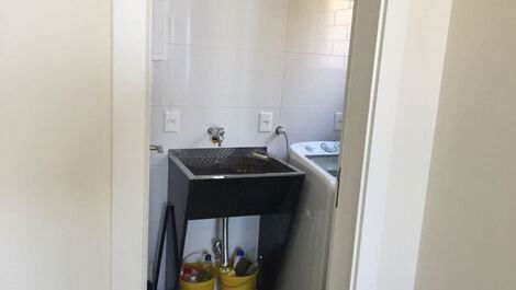 APARTAMENTO DE TEMPORADA FRENTE AL MAR, PEREQUE - PORTO BELO SC