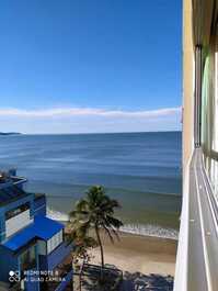 SEA FRONT APARTMENT, HALF BEACH - ITAPEMA SC