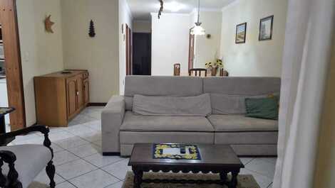 APARTAMENTO DE 3 DORMITORIOS 3 AIRE. CERCA DEL COMERCIO RUSSI RUSSI.