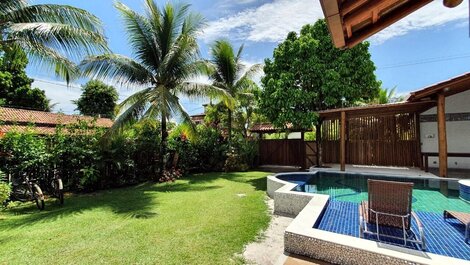 House with 4 suites for 10 people on the beach of Guaiú