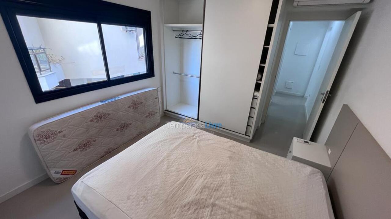 Apartamento para aluguel de temporada em Florianopolis (Canasvieiras)