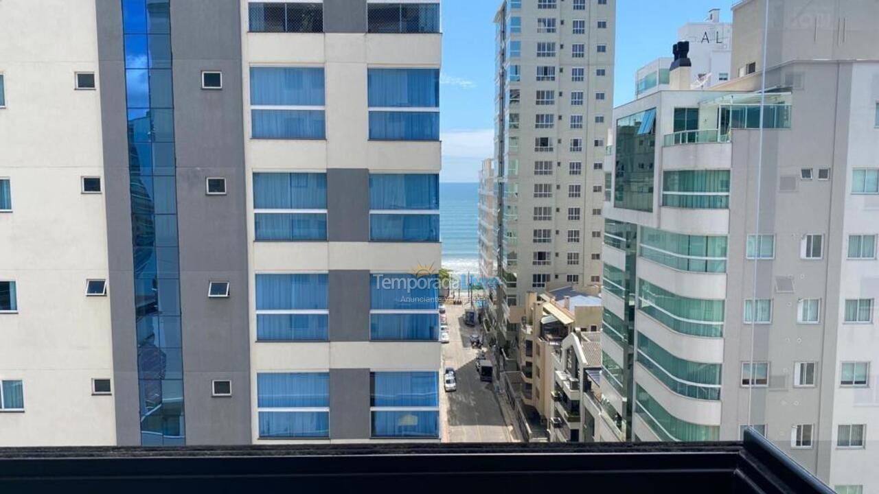 Apartamento para aluguel de temporada em Itapema (Meia Praia)