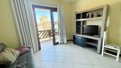 APARTMENT IN BOMBINHAS WITH 2 BEDROOMS! 400 METERS FROM THE SEA