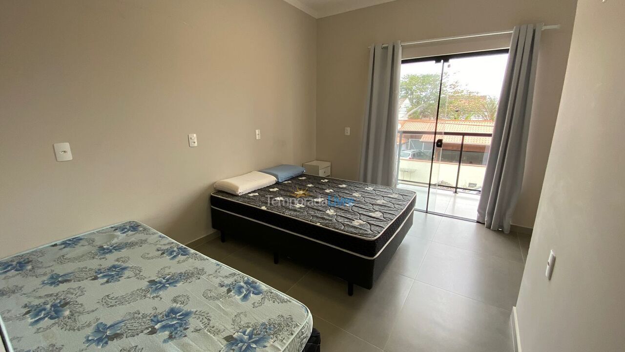 House for vacation rental in São Francisco do Sul (Prainha)