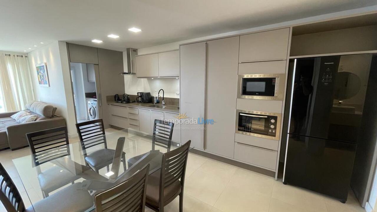 Apartamento para aluguel de temporada em Florianopolis (Praia dos Ingleses)