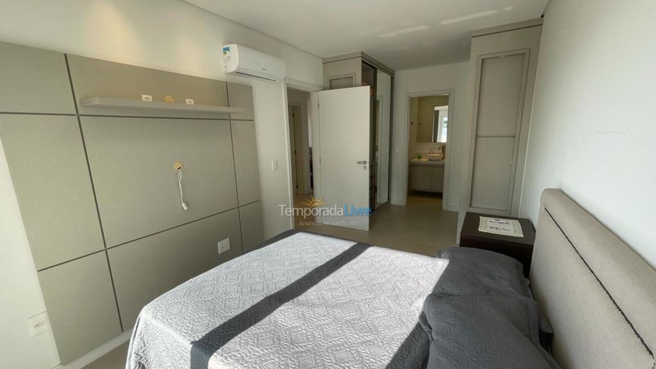 Apartamento para aluguel de temporada em Florianopolis (Praia dos Ingleses)