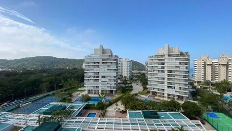 Vacation Rentals at the All Time Condominium in Riviera de São Lourenço