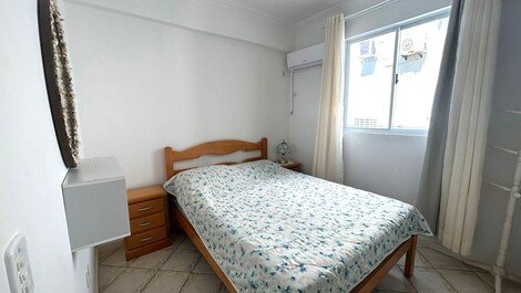Apartamento 3 dormitórios na praia de Bombas/Bombinhas