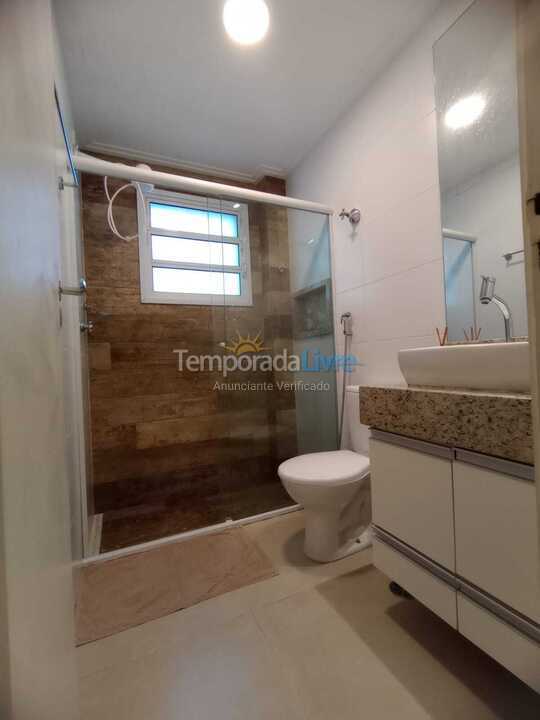 Apartamento para aluguel de temporada em Guarujá (Enseada)