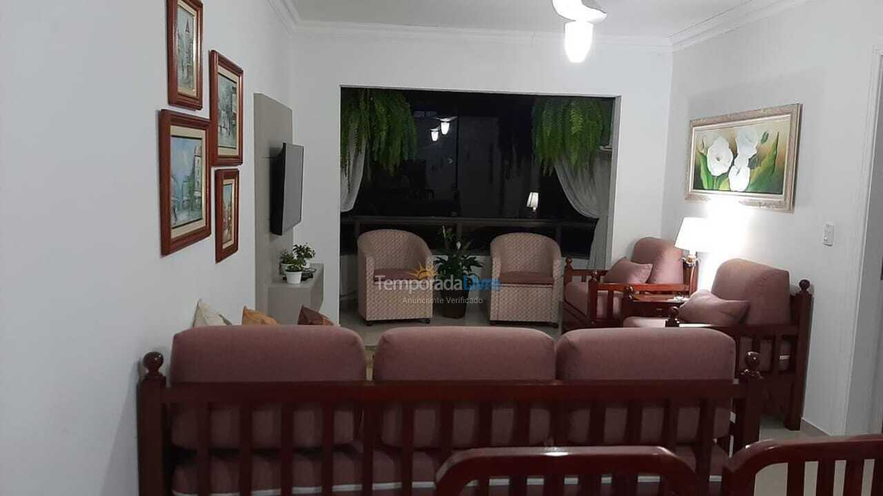 Apartment for vacation rental in Itapema (Meia Praia)