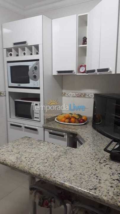 Apartment for vacation rental in Itapema (Meia Praia)