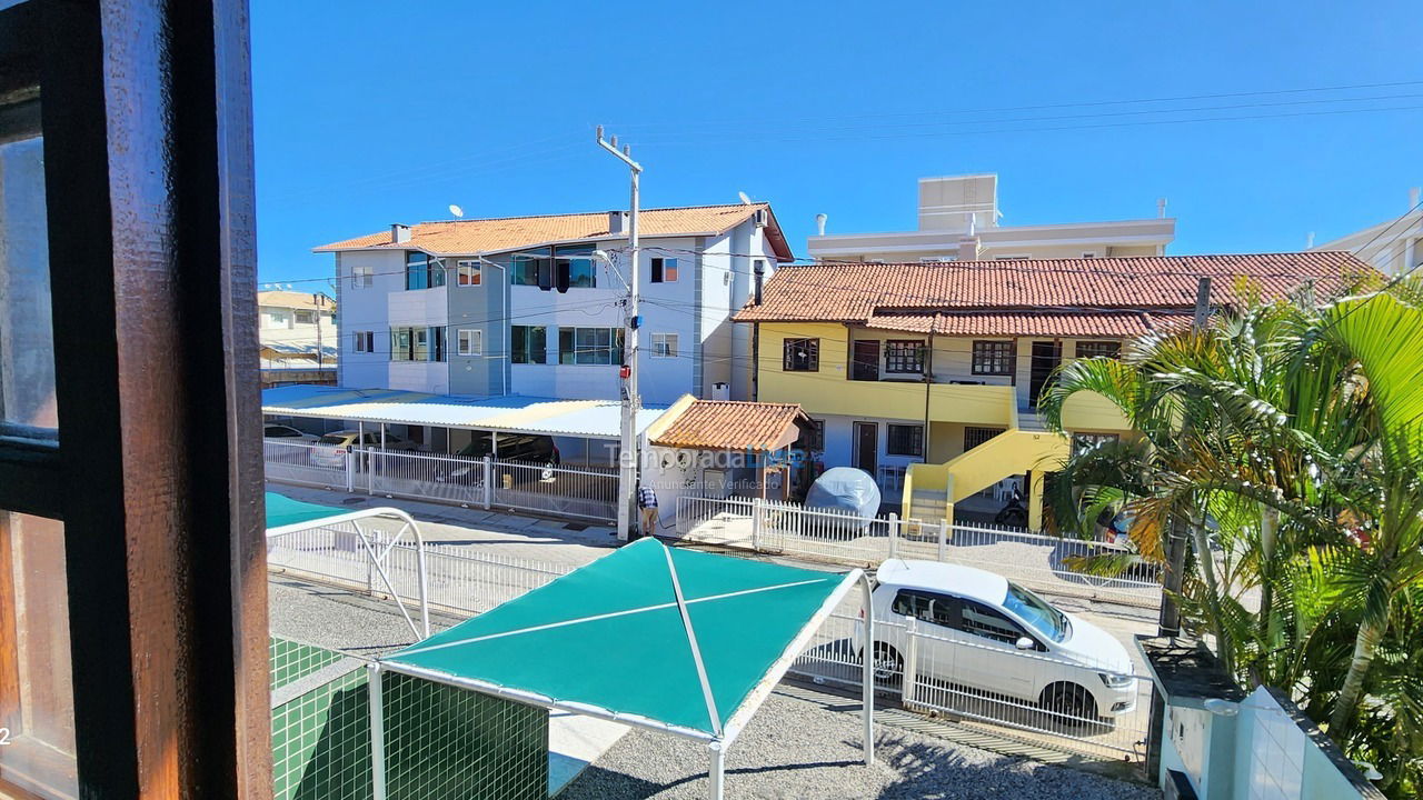 Apartamento para aluguel de temporada em Florianopolis (Praia dos Ingleses)