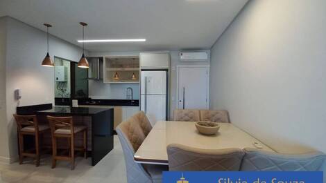 Apartamento con Excelente Mobiliario Centro de Bombinhas