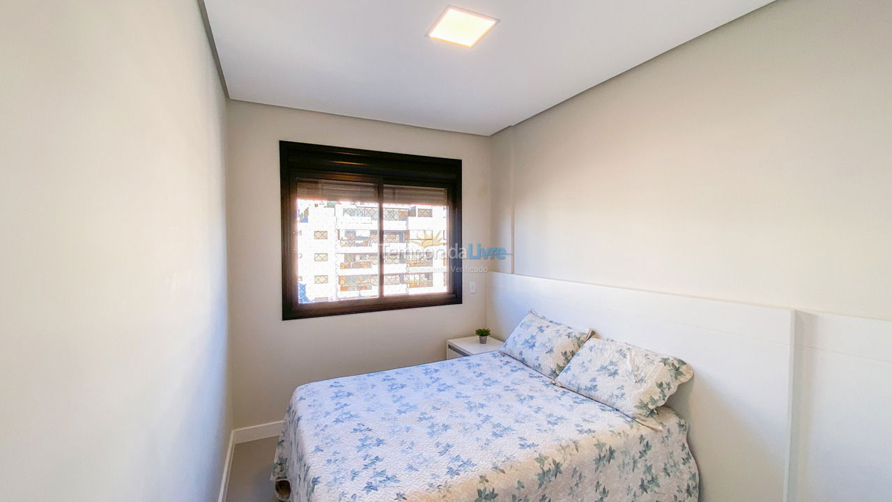 Apartment for vacation rental in Governador Celso Ramos (Praia de Palmas)