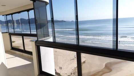 APARTAMENTO FRENTE AL MAR, MEDIA PLAYA - ITAPEMA SC