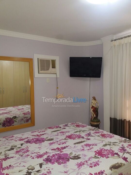 Apartment for vacation rental in Itapema (Meia Praia)