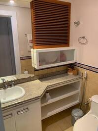 🏖️ Apartment Rent One Block from the Beach with BATHTUB