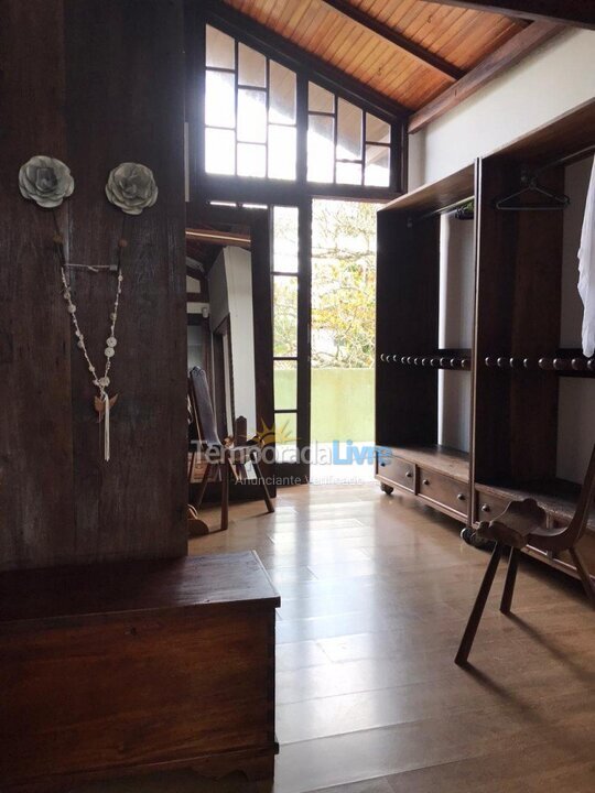 Casa para aluguel de temporada em Florianópolis (Cachoeira do Bom Jesus)