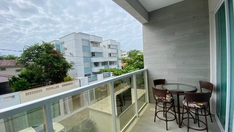 Apartment 2 suites well located on the beach of Mariscal Bombinhas SC