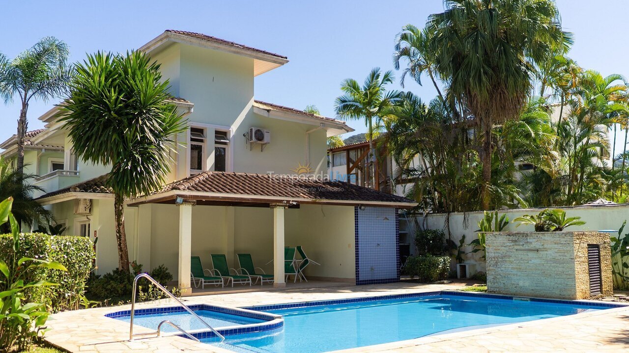 Casa para alquiler de vacaciones em São Sebastião (Sp Juquehy)
