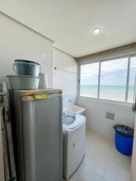 APARTAMENTO FRENTE MAR, MEIA PRAIA - ITAPEMA SC