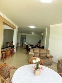 SEA FRONT APARTMENT, HALF BEACH - ITAPEMA SC