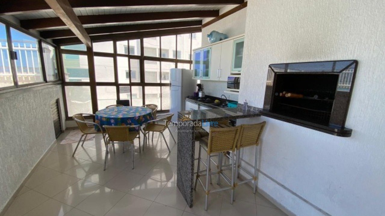 Apartment for vacation rental in Itapema (Meia Praia)