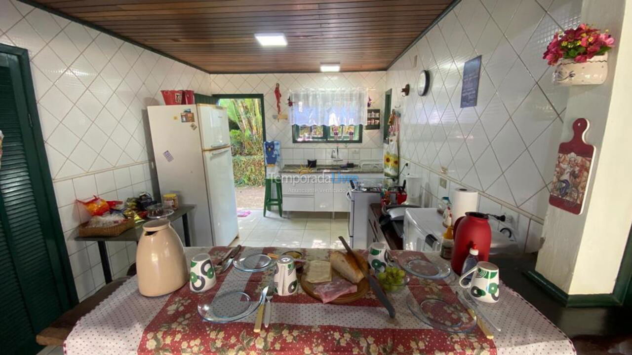 Casa para alquiler de vacaciones em Ubatuba (Horto Florestal)