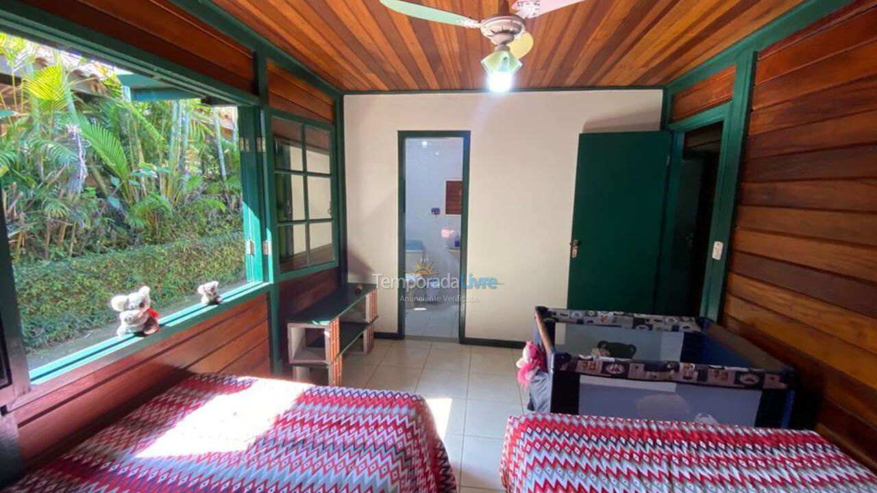 Casa para alquiler de vacaciones em Ubatuba (Horto Florestal)