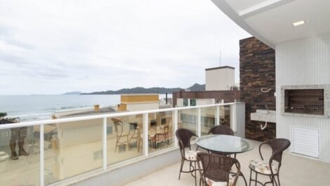 Im201- Duplex penthouse with 3 suites on the beach of Mariscal Bombinhas SC