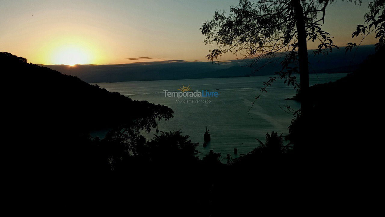 Casa para alquiler de vacaciones em Ilha Grande (Praia da Longa)