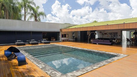 Sao028 - Modern villa in Morumbi