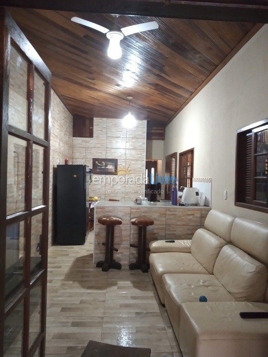 Casa para aluguel de temporada em Peruíbe (Estância Santa Cruz)
