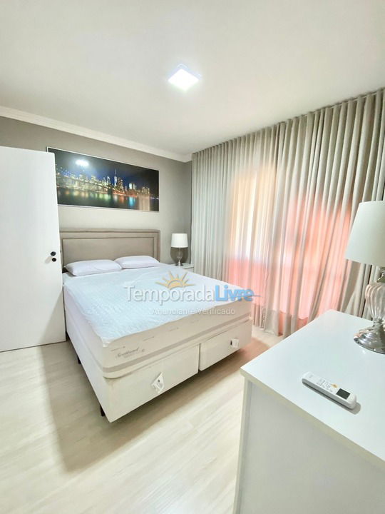 Apartamento para alquiler de vacaciones em Itapema (Meia Praia)