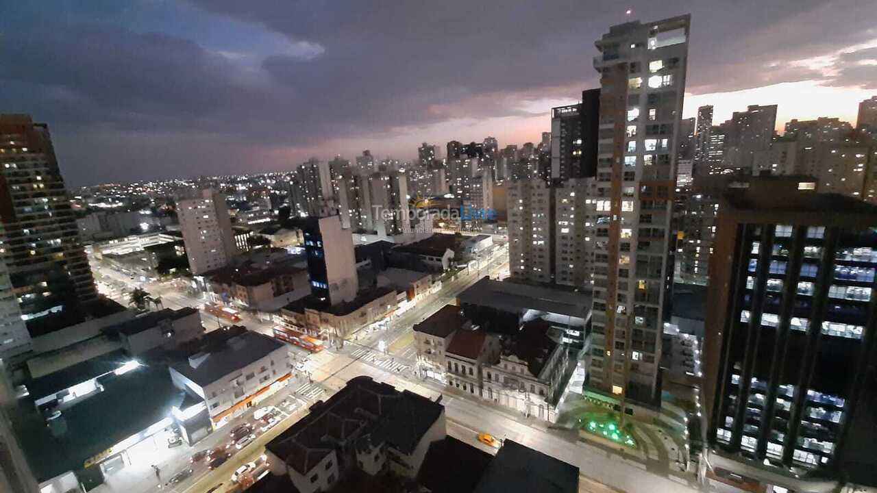 Apartamento para aluguel de temporada em Curitiba (Centro)