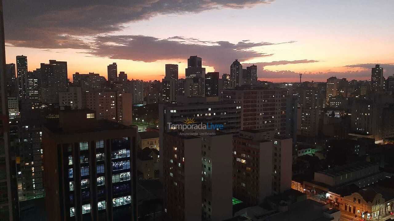 Apartamento para aluguel de temporada em Curitiba (Centro)