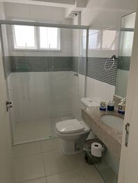 APARTAMENTO 2 DORMITÓRIOS PRAIA DE PALMAS-SC